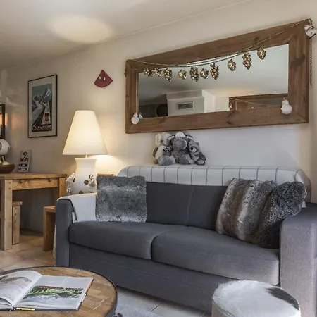 Les Capucins 2- Vue Mont-blanc - - Escalade *